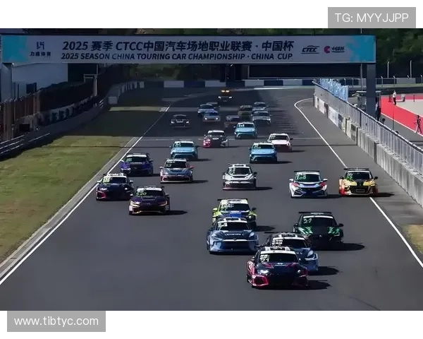 全面解析赛车性能提升策略与驾驶技术进阶方法